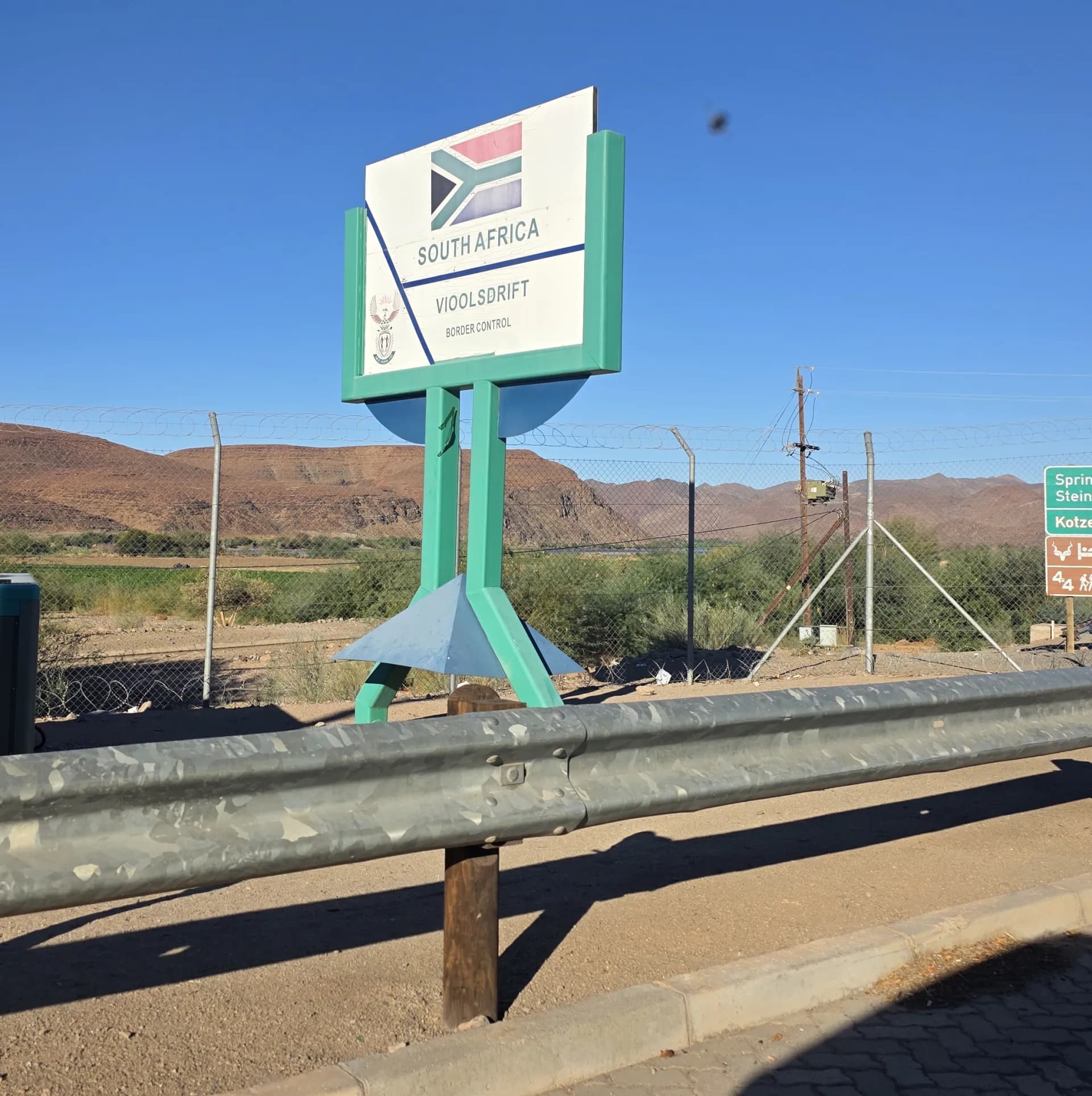 Welcome to South Africa sign